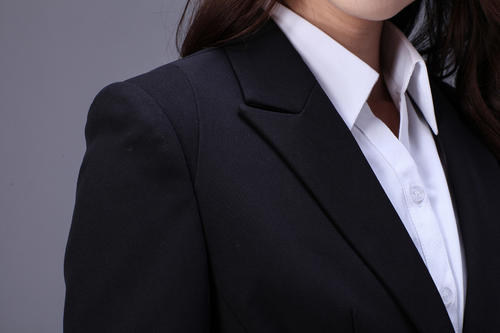 河源企業在選擇工作服的時候應該如何挑選                                                                                         